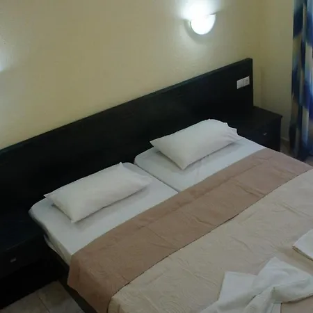 Apartahotel Vila Mersinis Neos Marmaras
